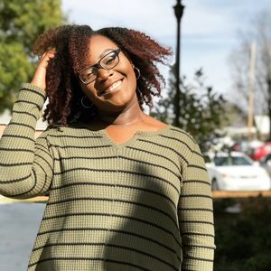 Meet your Posher, Nae